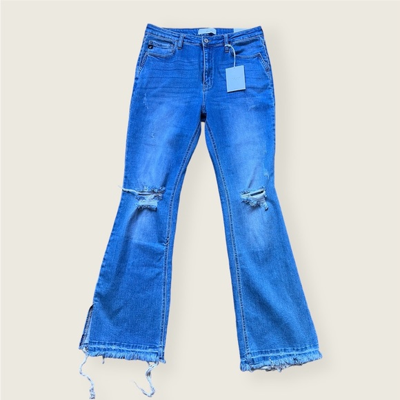 KanCan Denim - Kancan ripped knee trouser jeans 31x34. NWT